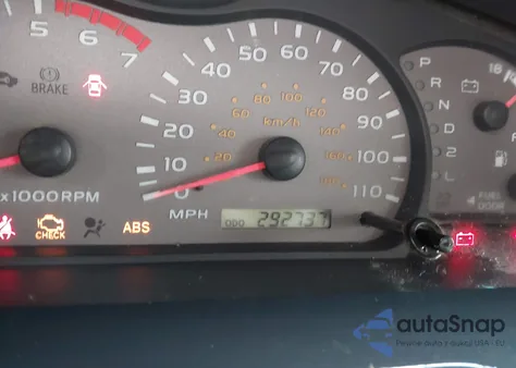 2001 Toyota Sequoia Limited V8 z USA, uszkodzony, nr VIN 5TDBT48AX1S030187